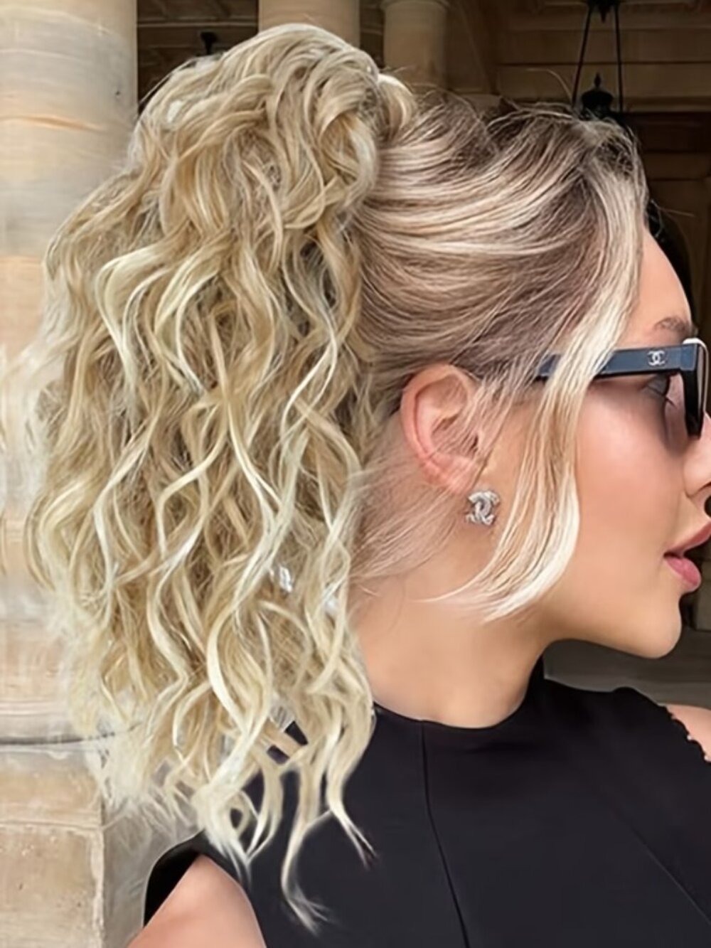 12" Curly Clip Pony Tail  Curly Wavy  Balayage Blonde
